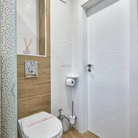 Weiss Estate By Estateautomata * 부르가스