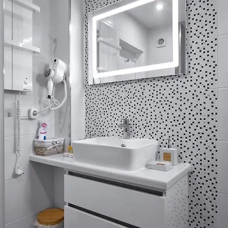 Weiss Estate By Estateautomata Daire *